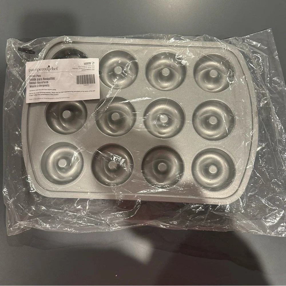 Pampered Chef Donut Pan
